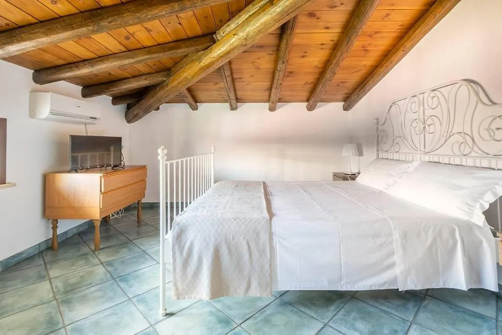 {Villa Jacuzzi Privata}Sul Mare Di Fontane Bianche 0*,