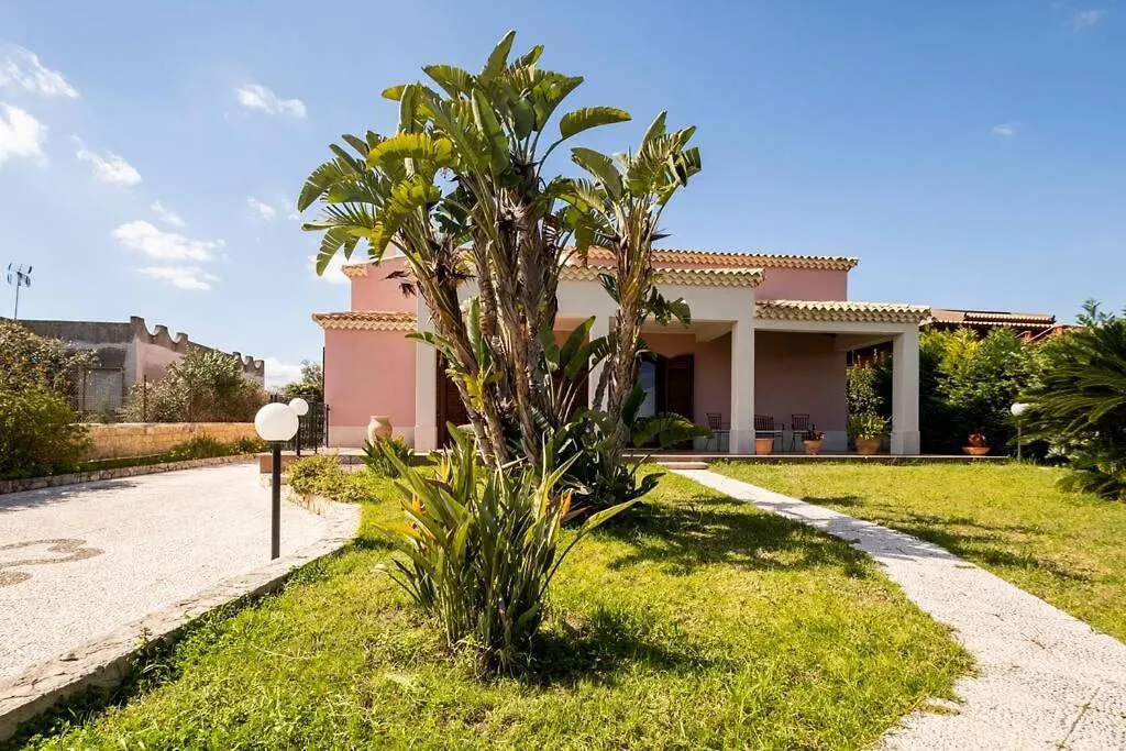 Villa {Villa Jacuzzi Privata}Sul Mare Di Fontane Bianche Italië